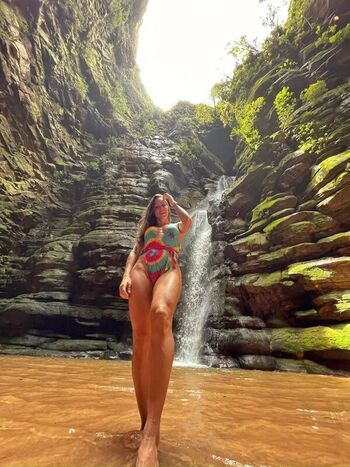 Full leaked Embarquenasmilhas private photo