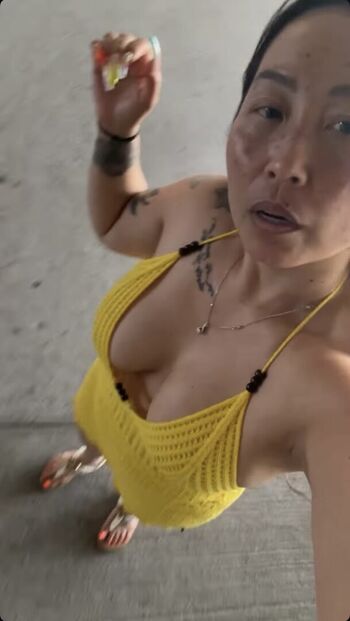 Full leaked Emelh private photo