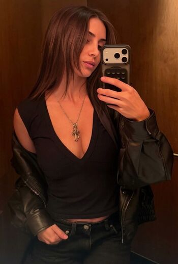 Emelia Hartford