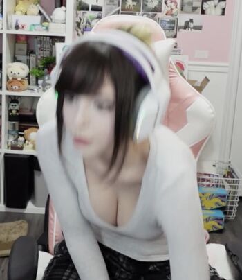Full leaked Emiki private photo
