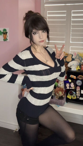 Full leaked Emiki private photo