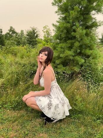 Full leaked Emiki private photo