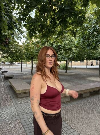 Full leaked Emilia baumgart private photo