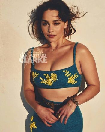 Full leaked Emilia clarke private photo