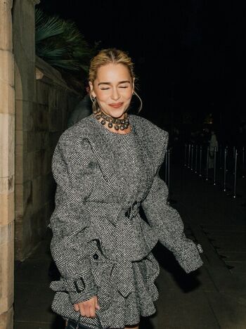 Full leaked Emilia clarke private photo