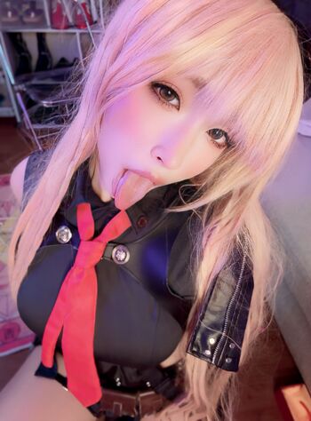 Full leaked Emiliabear  page private photo