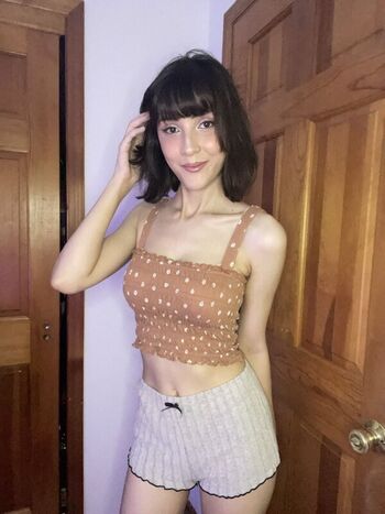 Full leaked Emiliacosplay private photo