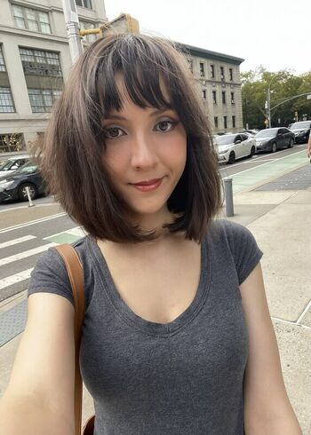 Full leaked Emiliacosplay private photo