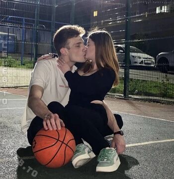 Full leaked Emiliacouple private photo