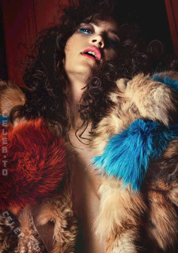 Full leaked Emilie payet private photo