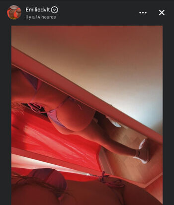 Full leaked Emiliedvlt private photo