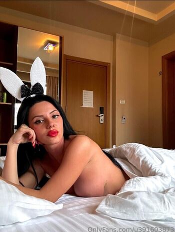 Full leaked Emilija kitanovska private photo