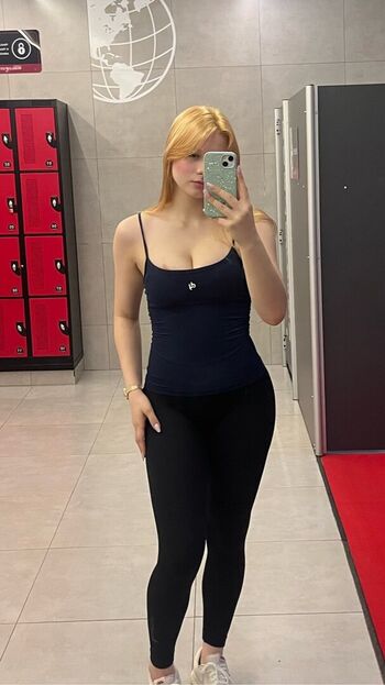 Full leaked Emilly pimentel private photo