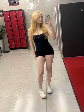 Full leaked Emilly pimentel private photo