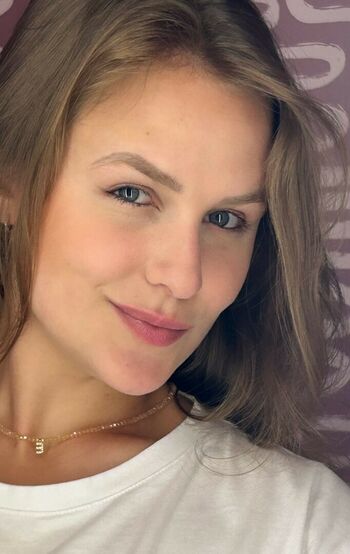 Full leaked Emilly schellmann page private photo