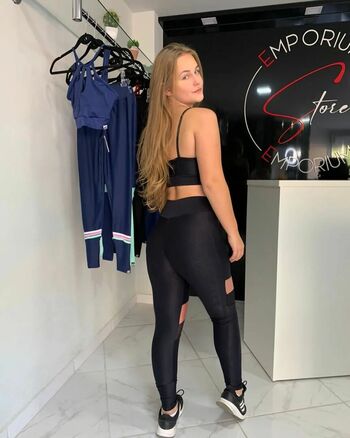 Full leaked Emilly schellmann page private photo