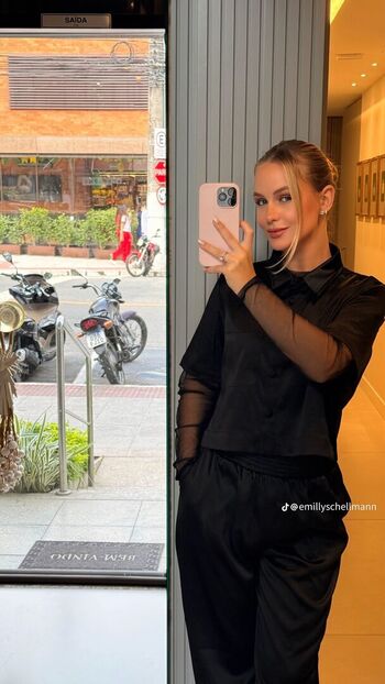 Full leaked Emilly schellmann page private photo