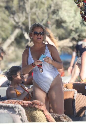 Full leaked Emily atack private photo