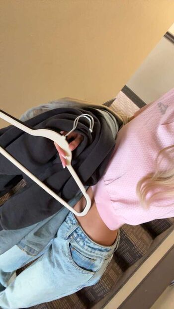 Full leaked Emily dobson private photo