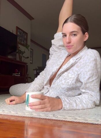 Full leaked Emily feld private photo