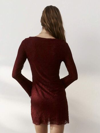 Full leaked Emily feld private photo