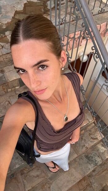 Full leaked Emily feld private photo
