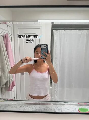 Full leaked Emily ha private photo