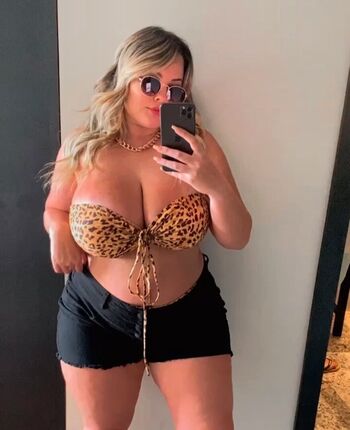 Full leaked Emily luis leon private photo