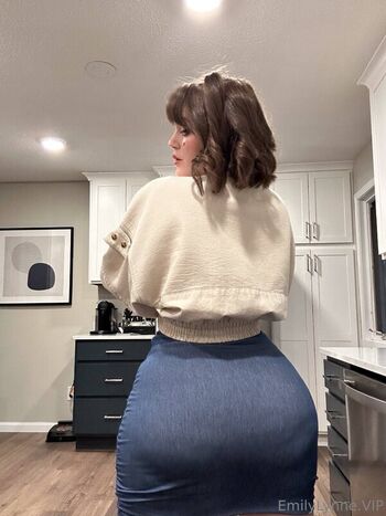 Full leaked Emily lynne page private photo