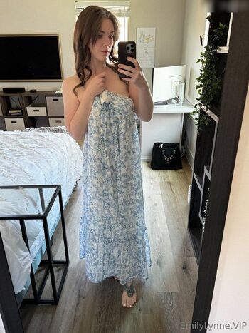 Full leaked Emily lynne private photo