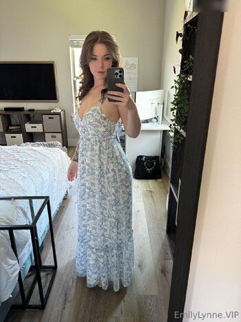 Full leaked Emily lynne private photo