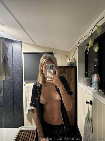 Full leaked Emily mcwilliam page private photo