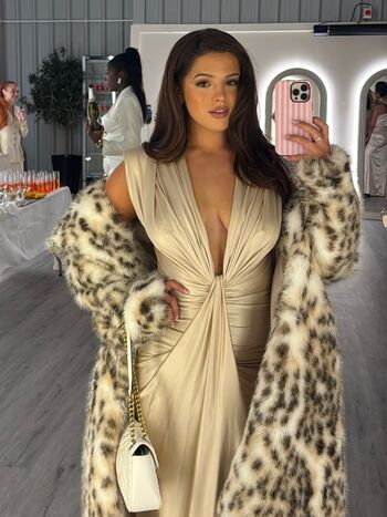 Full leaked Emily monks private photo