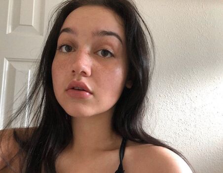 Emily Nicole Carruth