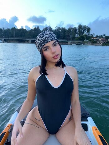 Full leaked Emily perez private photo