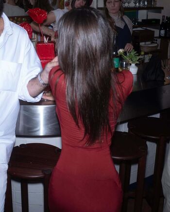 Full leaked Emily ratajkowski private photo