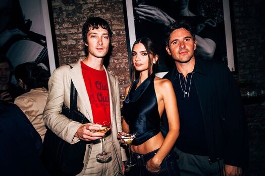 Full leaked Emily ratajkowski page private photo