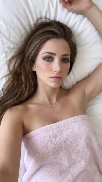 Full leaked Emily rudd ai porn private photo