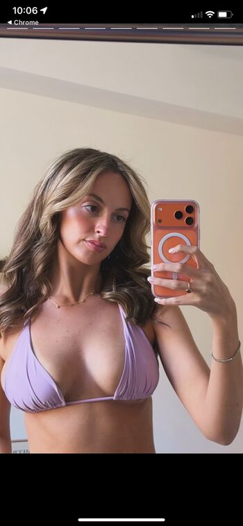 Full leaked Emily schmidtt private photo