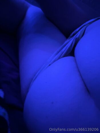 Full leaked Emily stevens private photo