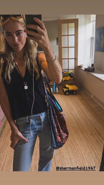 Full leaked Emily wickersham private photo