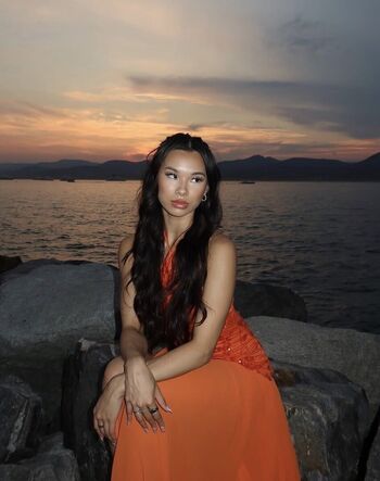 Full leaked Emilyannlau private photo