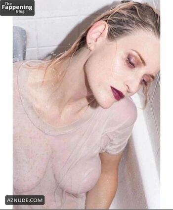 Full leaked Emilyarmstrong private photo
