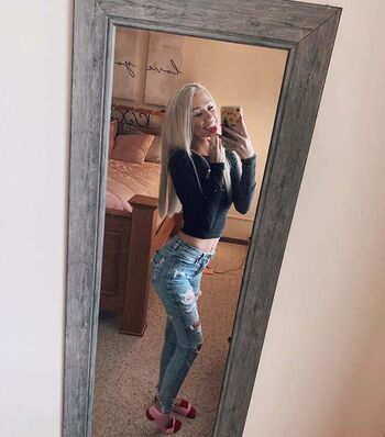 Full leaked Emilymichellejohnson private photo