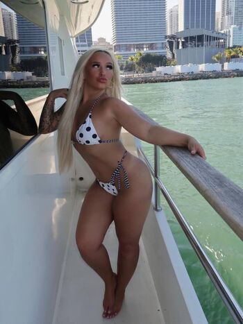 Full leaked Emilysmithh private photo