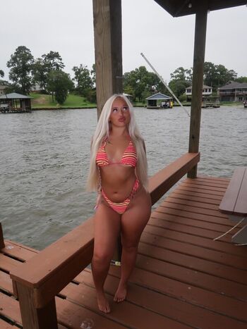 Full leaked Emilysmithh private photo