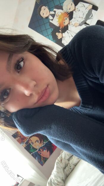 Full leaked Emilyynl private photo