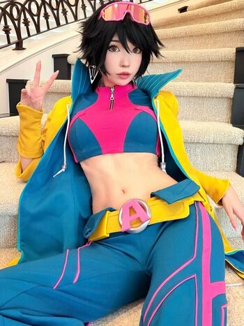 Full leaked Emiru private photo