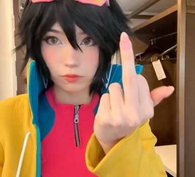 Full leaked Emiru private photo