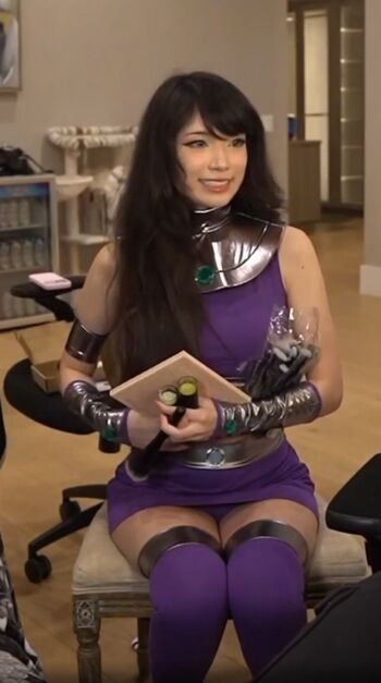 Full leaked Emiru page private photo
